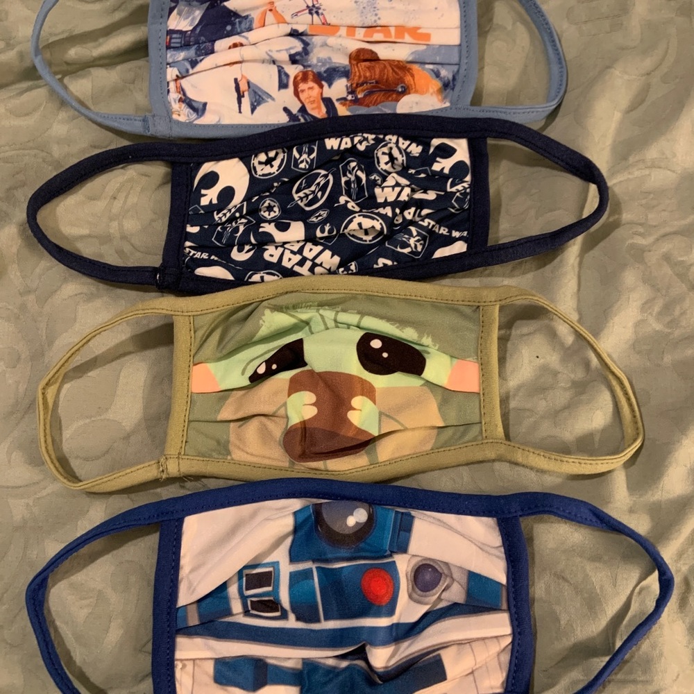 Lot of 4 Disney Star Wars Face Masks Size Large